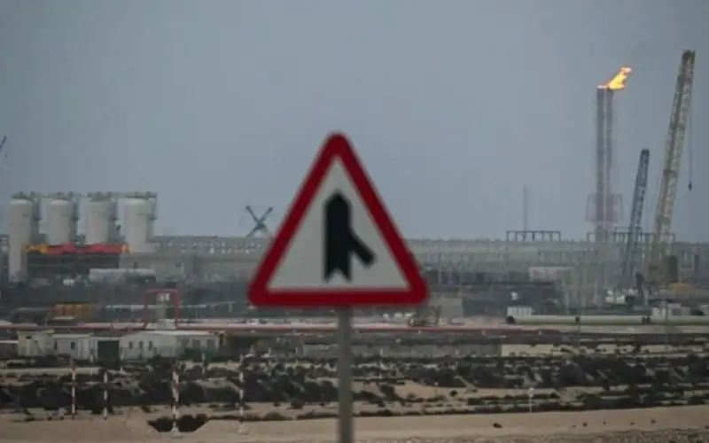 قطر: الهجمات الإيرانية عطلت 17% من