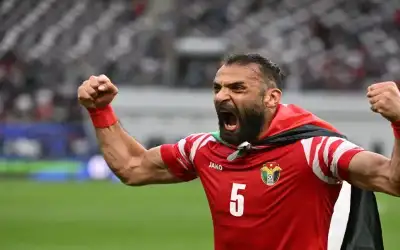 معلمون يطلقون حملة لإطلاق سراح المدافع