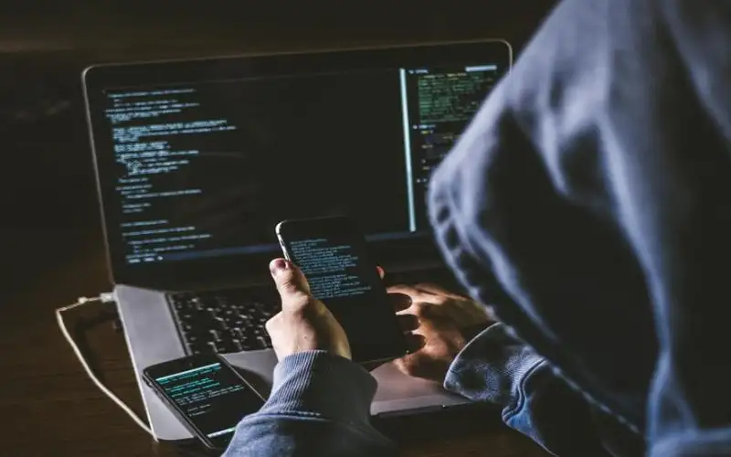 الأمن السيبراني يحذر من روابط مزيفة