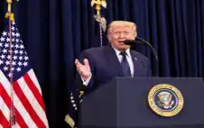 ترامب يجدد تهديد إيران: سيحدث دمار