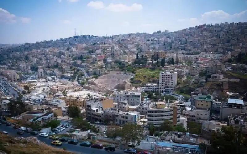 الاثنين .. أجواء باردة وماطرة وتحذيرات