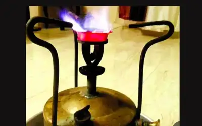 نجم مصري سابق يحذر من جماعية