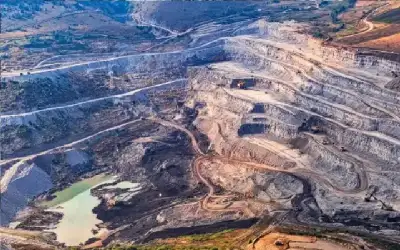 السعودية وأمريكا تبحثان العلاقات الاستراتيجية