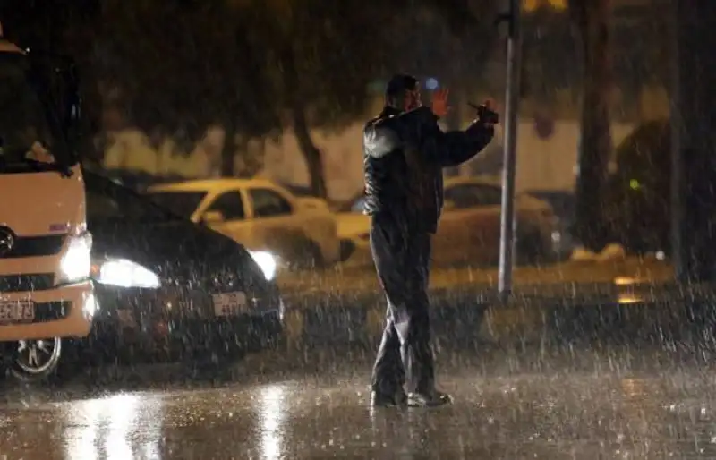 الأمن يحذر من الأحوال الجوية ويدعو