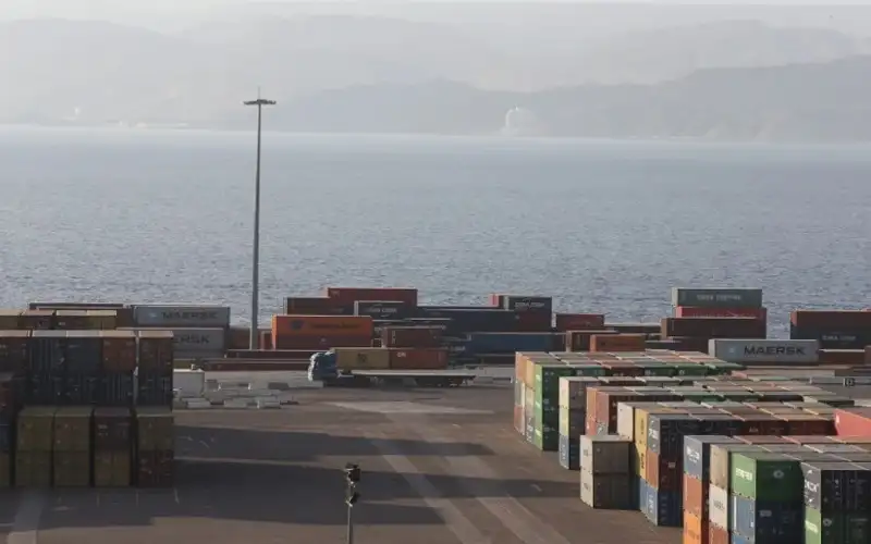 العقبة تستقبل باخرة متجهة للعراق نتيجة