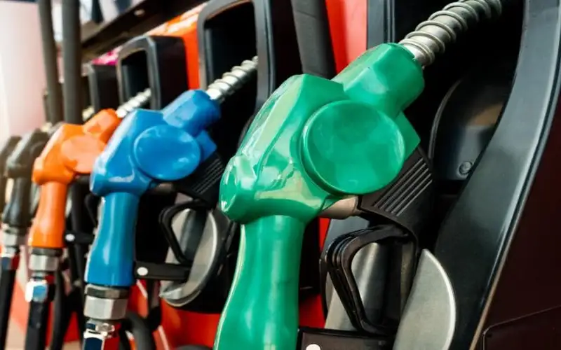 أوكتان 90 ارتفع 13.1% للطن والديزل