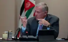 الملك يؤكد أهمية تكثيف الجهود الدولية