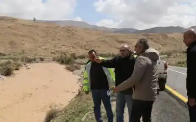 الرزاز يتعهد بمراجعة ملفات الطاقة