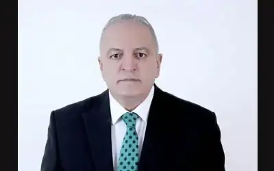 الرزاز يتعهد بمراجعة ملفات الطاقة