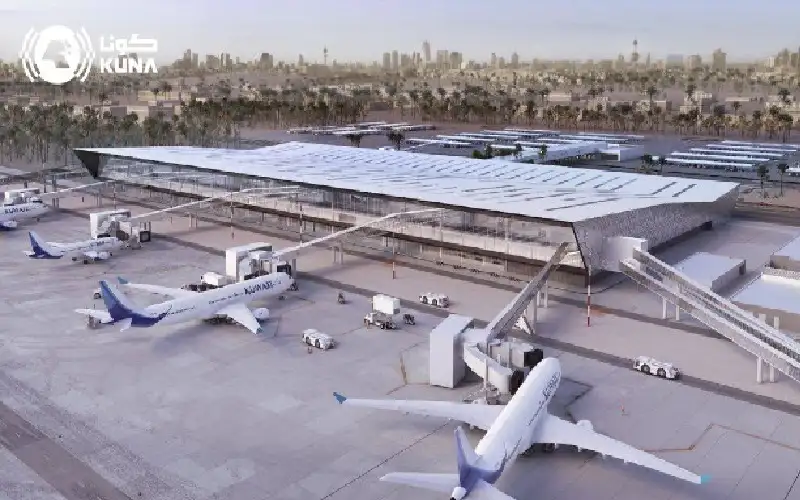 مطار الكويت الدولي يتعرض لهجمات بطائرات