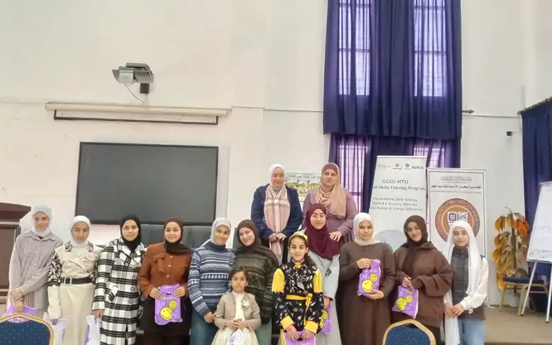 مركز شابات دير أبي سعيد يكرم