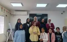 ورشة في مركز شابات الوسطية حول