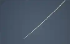 الجيش يعلن اعتراض صاروخ إيراني ومسيرتين