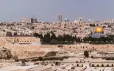 الاحتلال يغلق المسجد الأقصى لليوم الـ32