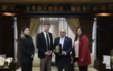 strongعمانstrong الأهلية تستضيف مدير برنامج التعليم