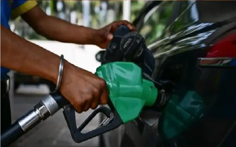 رقم قياسي جديد لأسعار الوقود في