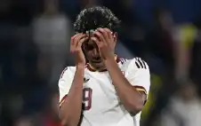 لماذا رفض ياstrongمالstrong تحية الجماهير الإسبانية