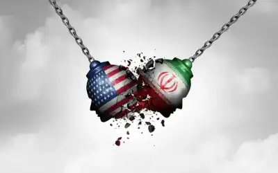 أكاسيد الحديد في تربة القمر