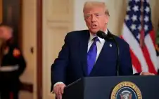 ترامب يهدد بمغstrongادرstrongة الناتو بعد رفض