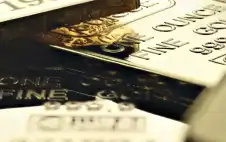 الذهب يتراجع بعد خلو خطاب ترامب