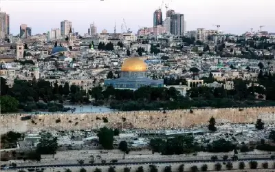 بدء اجتماع أردني مصري فرنسي في