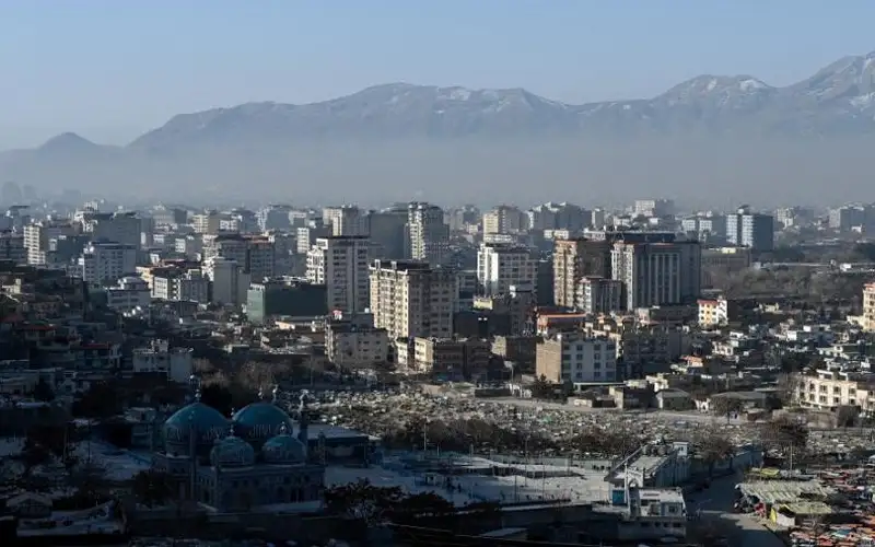 وفاة 8 أشخاص وإصابة طفل جراء