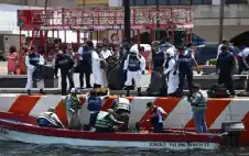 جمع 889 طنا من الملوثات بعد