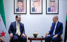 وstrongزيstrongر الخارجية يلتقي بنظيره السوري في