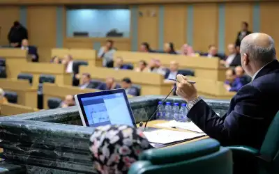 صحيفة نيسان ـ مجلس النواب يناقش اليوم مشروع قانون