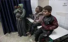 مطاstrongلبstrongات بحماية أطفال غزة في يوم