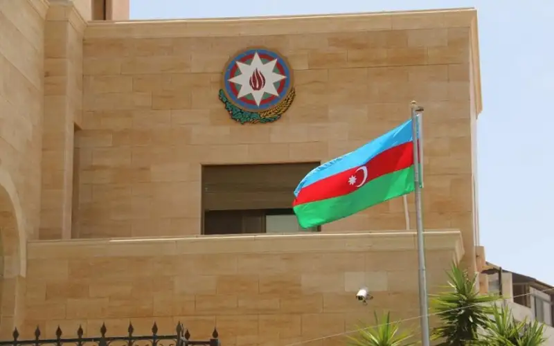 أذربيجان تشيد بتجربة الأردن في مجال