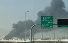 الإمارات: 14 صاروخا و19 مسيرة من