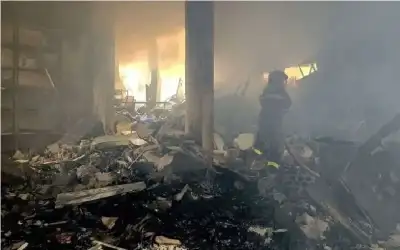 بلدية إربد تزيل دعايات انتخابية مخالفة