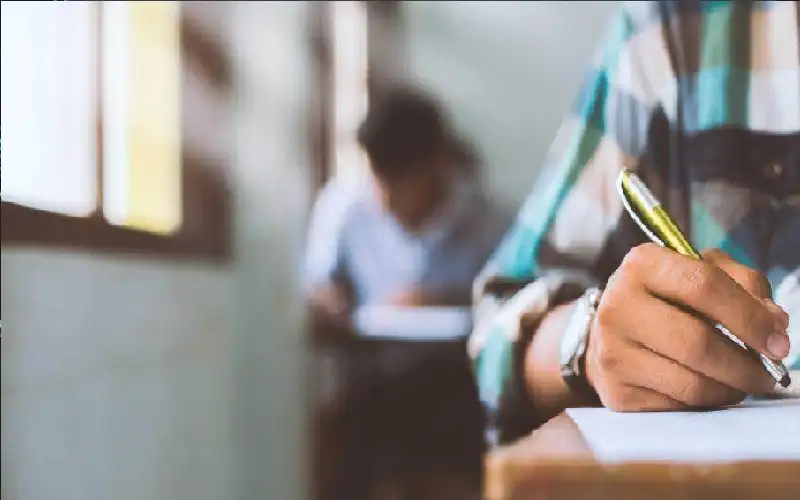 النواب يقر منع الطعن بنتائج التوجيهي