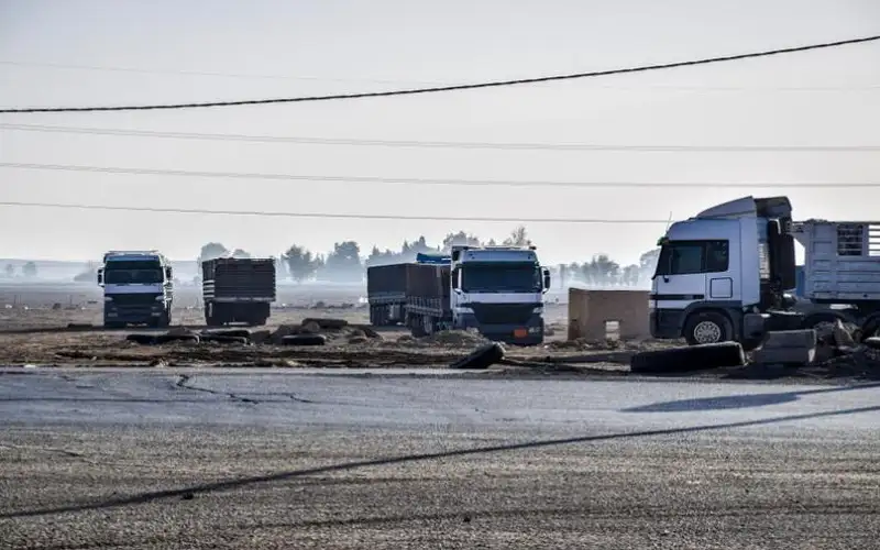 صحيفة نيسان ـ شمول الشاحنات الأردنية بقرار السعودية رفع