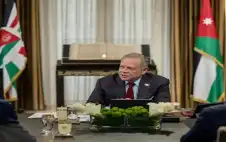 الملك خلال لقاء مع رؤساء وزراء