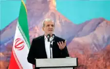 الرئيس الإيراني: الضربات الإسرائيلية على strongلبstrongنان