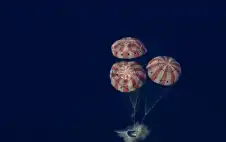 عودة رواد فضاء مهمة أرتيميس 2