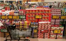 تراجع غير مسبوق في تقييم الأمريكيين