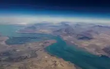 الولايات المتحدة تبدأ فرض حصار بحري