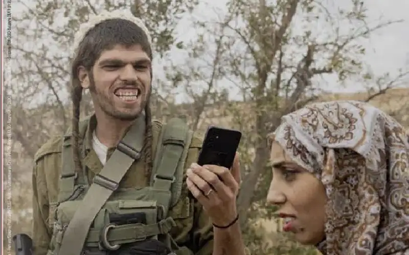 صورة جندي إسرائيلي على غلاف مجلة