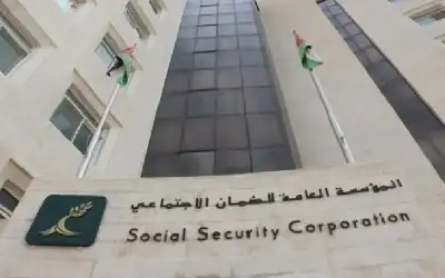 شاهد.. ابتسامة عريضة على وجه المهرج