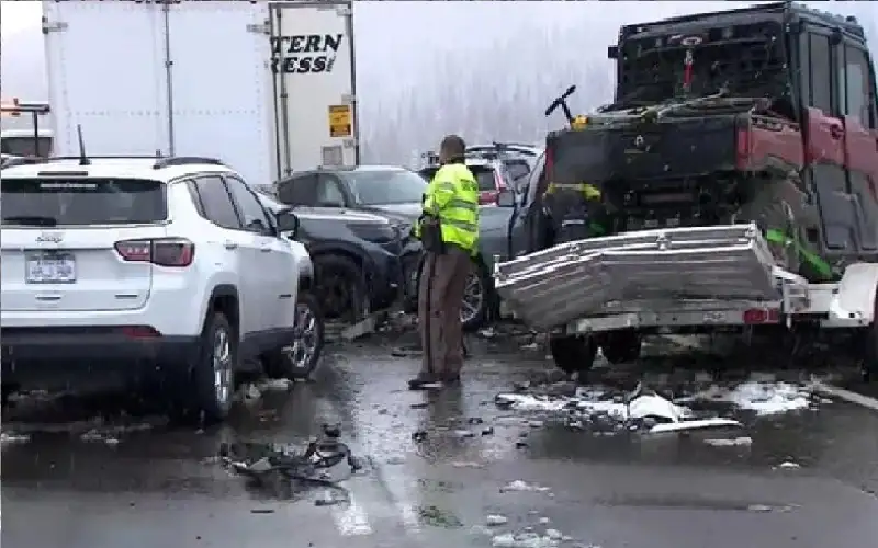 أمريكا: تصادم 70 مركبة على طريق