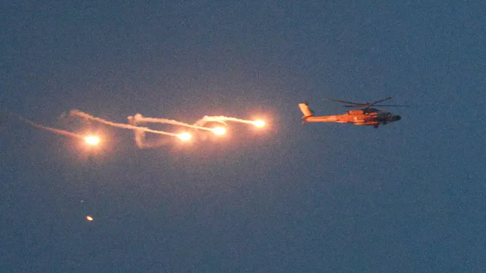 إسرائيل تقصف مناطق في جنوب لبنان