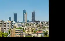 الأحد .. انخفاض طفيف على الحرارة