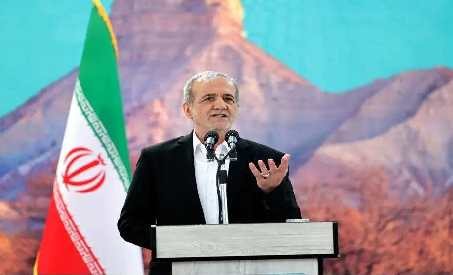 وكالة: الرئيس الإيراني يصر على حقوق