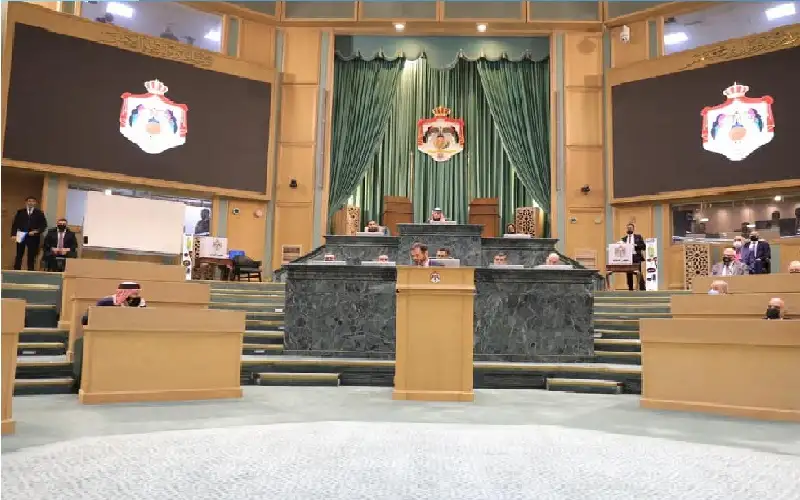 ماذا فعل مجلس النواب بـ (الوزير