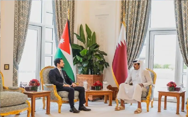 صحيفة نيسان ـ ولي العهد يلتقي أمير قطر ويؤكد