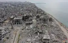 شهيد وجريحان في غارة إسرائيلية وتفجير