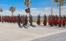 اللواء الركن الحنيطي يسstrongتقبلstrong رئيس هيئة